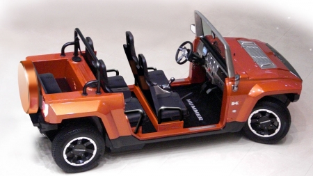 HUMMER™ HXT eLimo Convertible