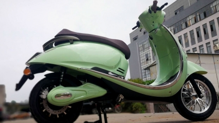 CITY™ eMobility Scooter